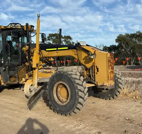 Experienced operator delivering accurate grading and levelling for farms and construction sites