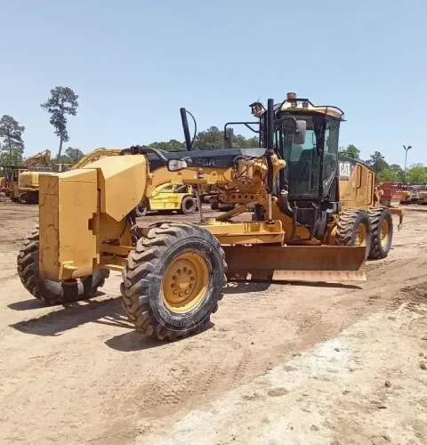 Friendly grader hire team providing availability updates and practical site advice